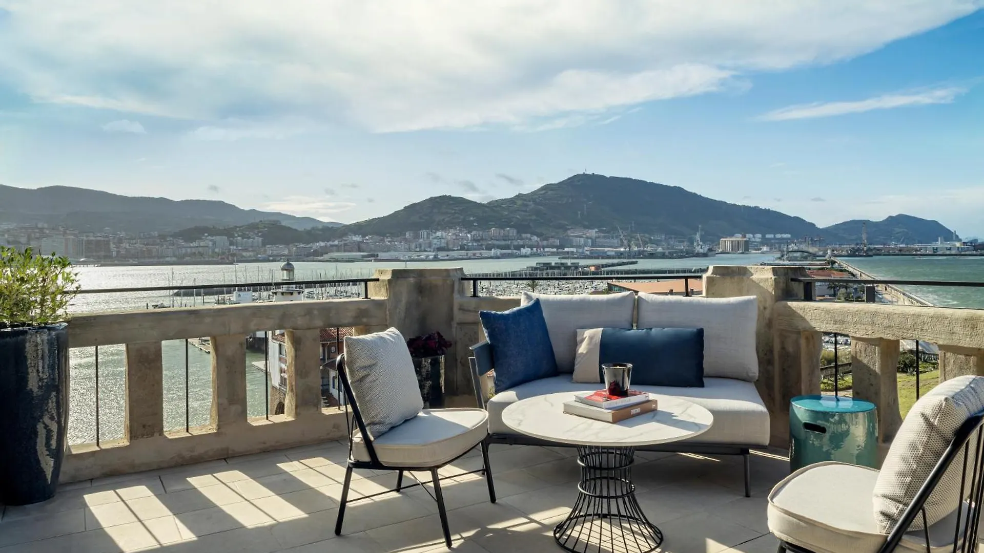 Palacio Arriluce Hotel - The Leading Hotels Of The World Getxo 5*,  Spain