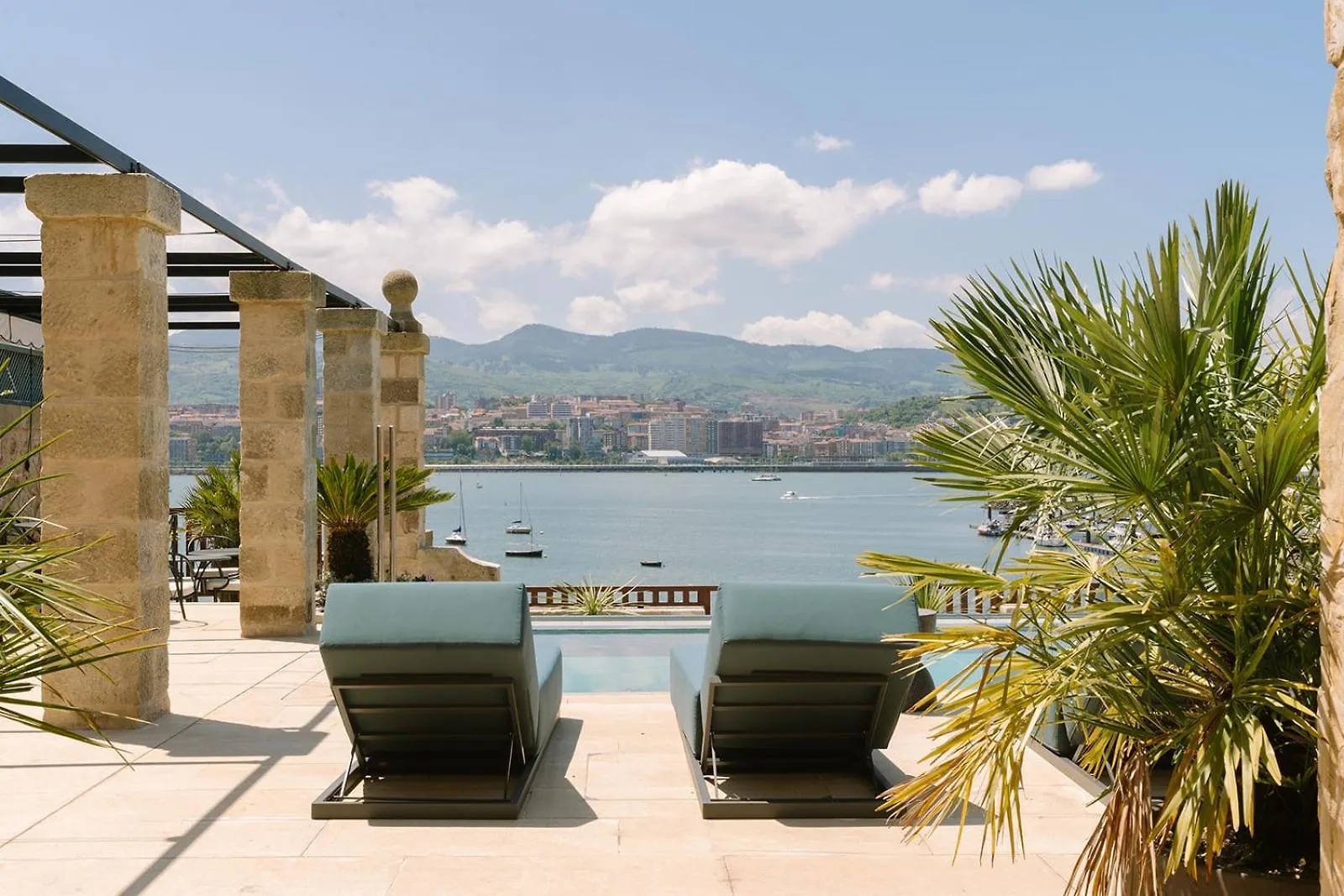 Palacio Arriluce Hotel - The Leading Hotels Of The World Getxo